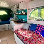 Сasa de vacaciones Tiny Bohemian At Balaton *
